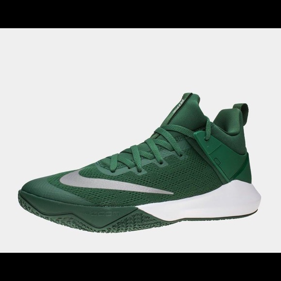 NWB Nike Men's Zoom Shift TB - Picture 2 of 6